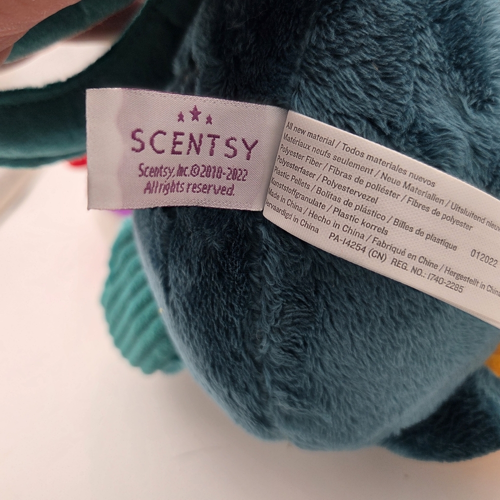 NEW Scentsy DISNEY Kids HEI HEI Buddy Plush No Scent Packet - Picture 6 of 12